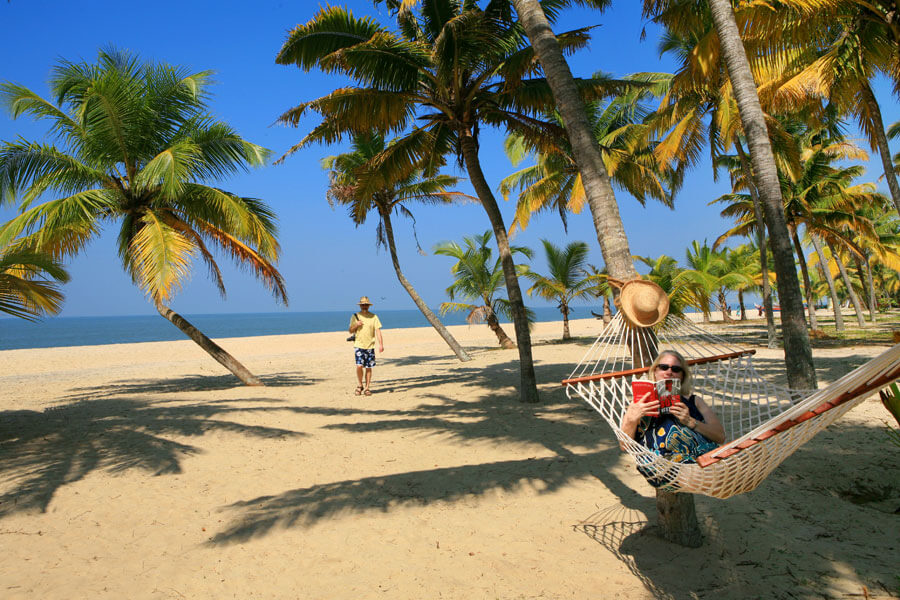 mararikulam beach