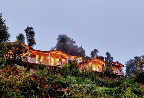 Treehouse Resort Mukteshwar